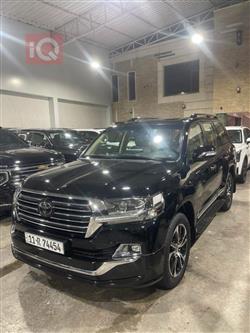 تويوتا لاندكروزر